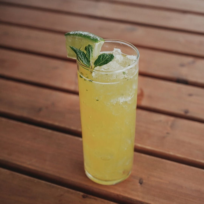 Seattle Cocktail Week: Lilikoi Hammer